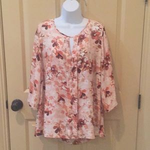 Rose & Olive blouse in 1X blush, brown, orange